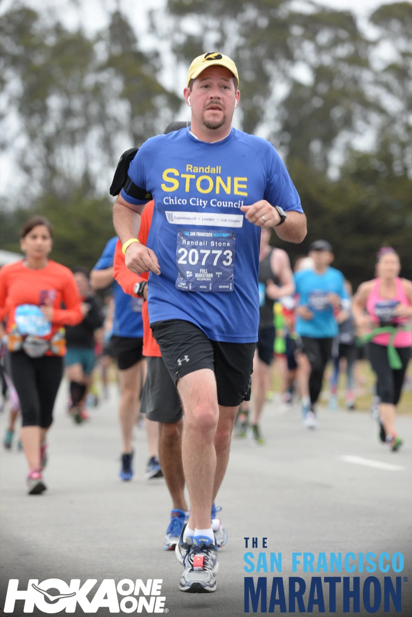 Randall Stone running the 2014 San Francisco Marathon in a Randall Stone Chico City Council shirt